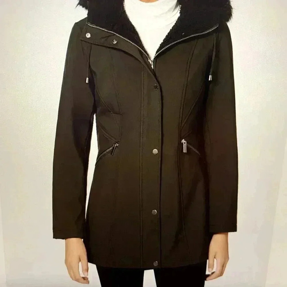 FrenchConnection Hooded Raincoat,green dark color size M, water resistant finish - Picture 2 of 13